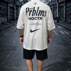 Camiseta Oversized Nike (GG)